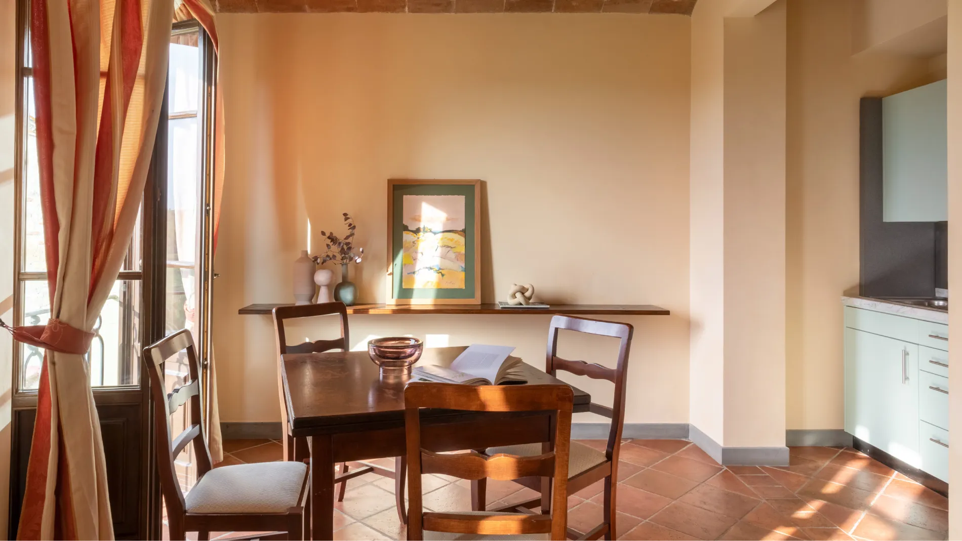 Apartment with dining area and equipped kitchen, ideal for extended stays in Tuscany's Chianti region - Villa San Filippo, BZAR hotels in Tuscany