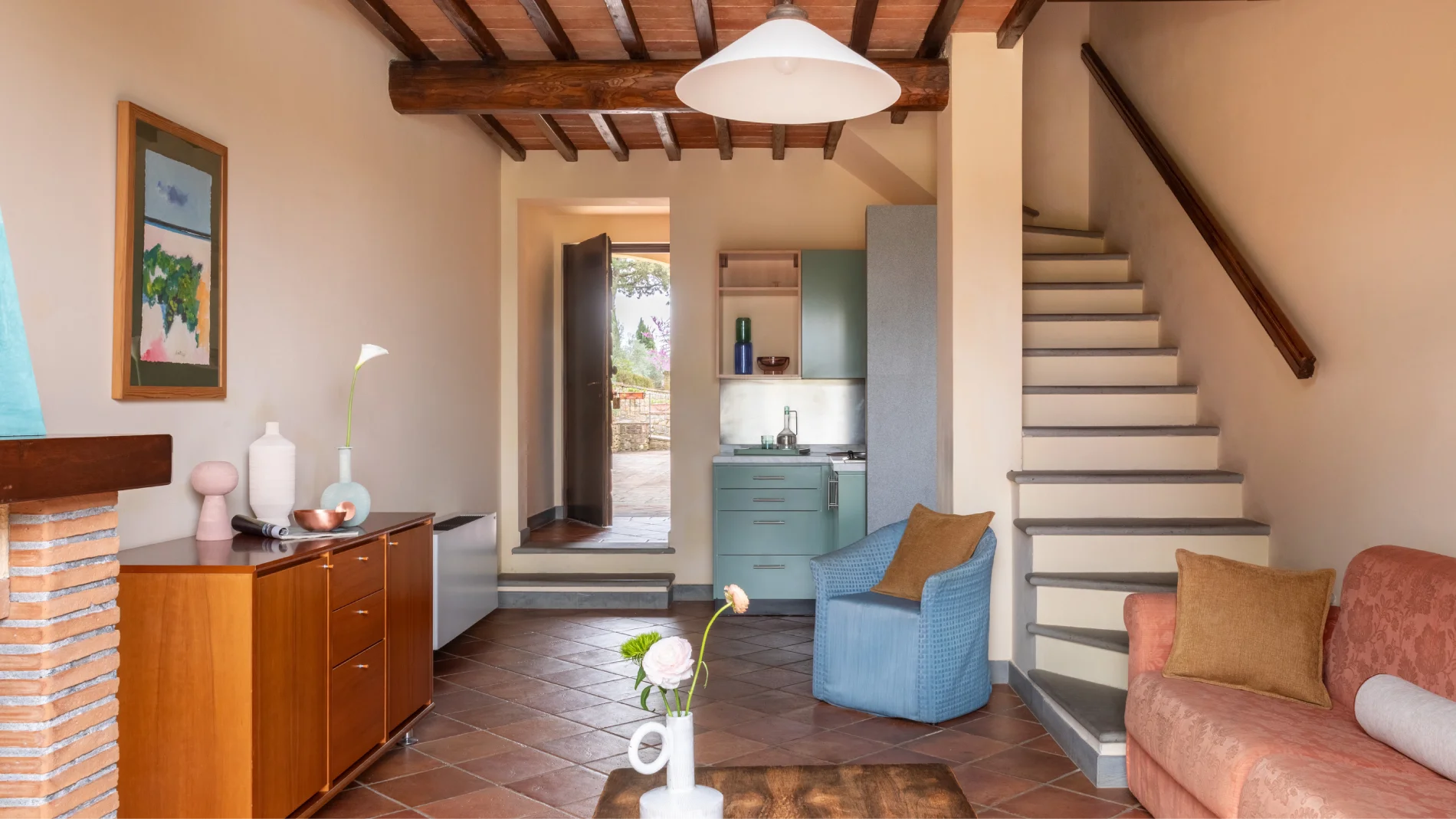Two-level apartment with living area, kitchenette and authentic Tuscan style interiors - Villa San Filippo, BZAR hotels in Tuscany