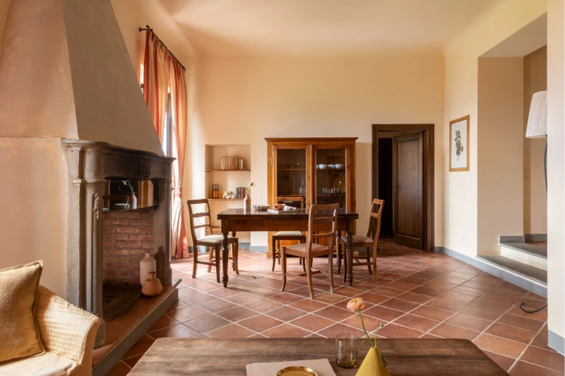 Junior Suite with separate living room, traditional Tuscan fireplace and elegant dining area in the heart of Chianti, Barberino Tavarnelle - Villa San Filippo, BZAR hotels in Tuscany